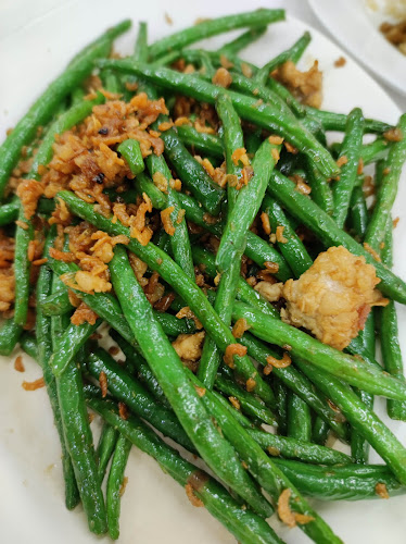 Comentarii opinii despre 榮記海鲜煮炒 Wingky Seafood