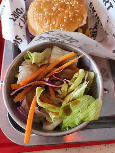 Comentarii opinii despre Skirt & Dirt