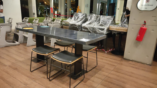 Comentarii opinii despre McDonald's Punggol Oasis