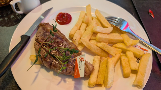 22 Dempsey Rd, Singapore 249679