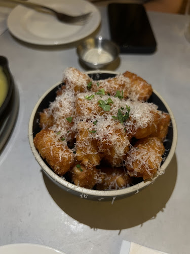 Opinii despre Clovelly în Singapore - Hospitality and gastronomy