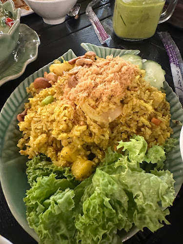 1 Vista Exchange Green, #02-10/11 The Star Vista, Singapore 138617