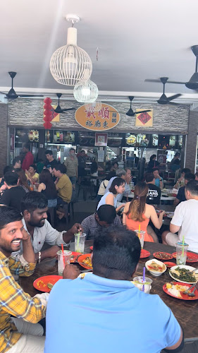 Zai Shun Curry Fish Head - Hospitality and gastronomy