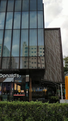Opinii despre McDonald's Zhongshan Mall în Singapore - Hospitality and gastronomy