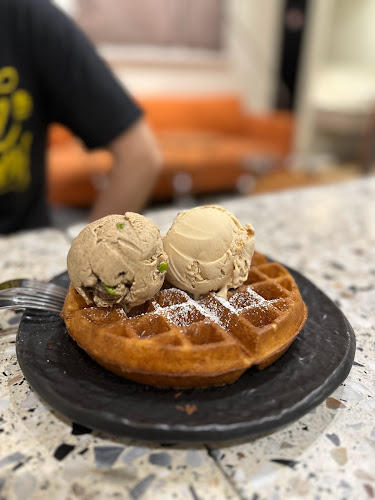 Sweet Cheeks (Potong Pasir) - Hospitality and gastronomy