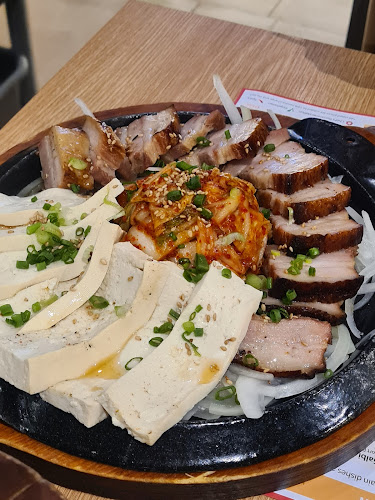 7 Wallich St, B1 - 01 / 02 Guoco Tower, Singapore 078884