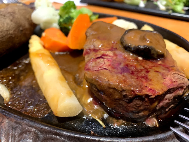 Comentarii opinii despre Eatzi Gourmet Steakhouse & Bistro