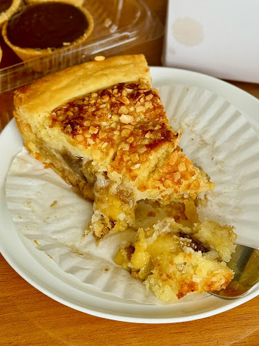 Auntie Peng Banana Pie - Singapore