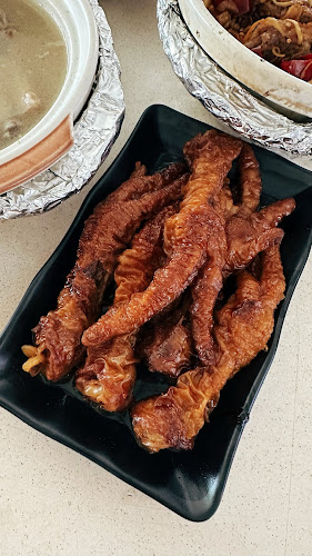 火爆肉骨茶 Hot BKT - Hospitality and gastronomy