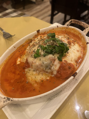 Bruno's Pizzeria & Grill Katong - Hospitality and gastronomy