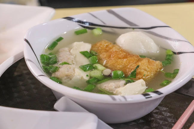 Hakka Noodles - Hospitality and gastronomy