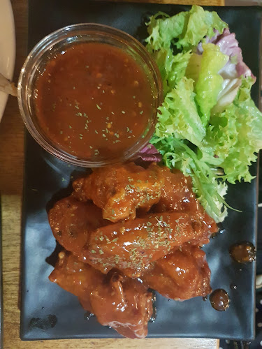 Meat n' Chill • Steak n' Ribs Restaurant - Singapore