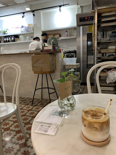 63 E Coast Rd, #01-06, Singapore 428776