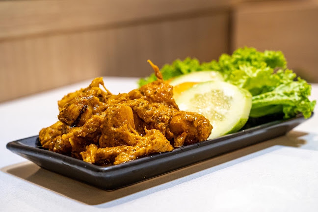 Red Apple Veggie Cafe - Hospitality and gastronomy