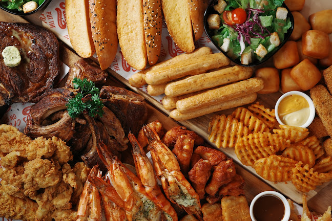 324 Changi Rd, Singapore 419799