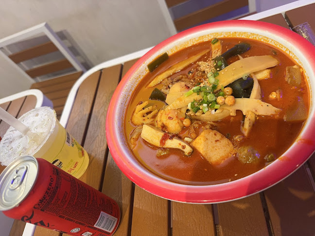 CJ Malatang 西街炸串麻辣烫