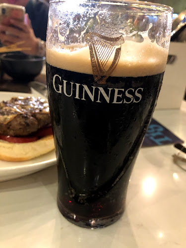 Opinii despre Crossroads Cafe în Singapore - Hospitality and gastronomy