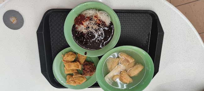 Ling Ji Handmade Yong Tau Foo - Hospitality and gastronomy