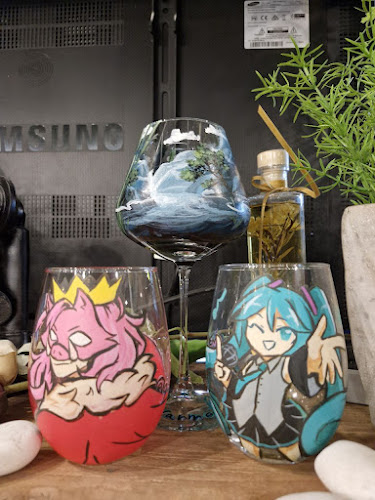 Clayful Cafe | Art Cafe | Pottery & Glass Painting | Orchard Central - Singapore