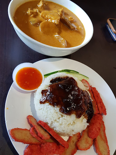 Opinii despre Divine Realm Vegetarian Restaurant Blk501 Hougang în Singapore - Hospitality and gastronomy