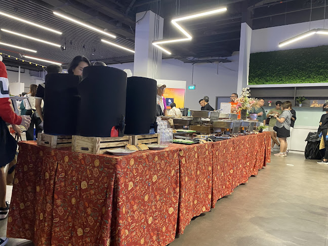 Bedok North Street 5, #06-27 Shimei East Kitchen, Blk 3015, Singapore 486350