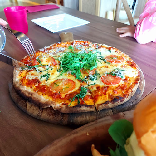 33 Hyderabad Road, #02-02 Hort Park, 119578