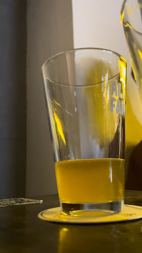 30 Victoria St, #01-06, Singapore 187996