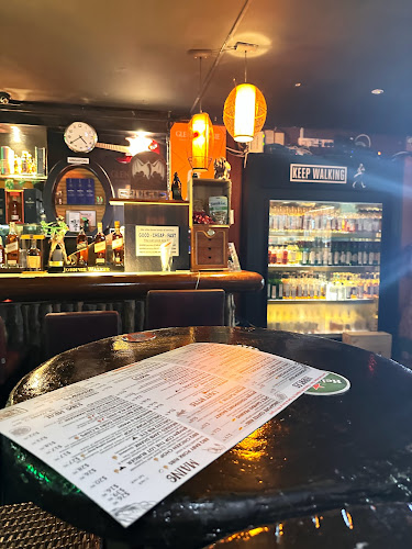 georges MADBar & Grill