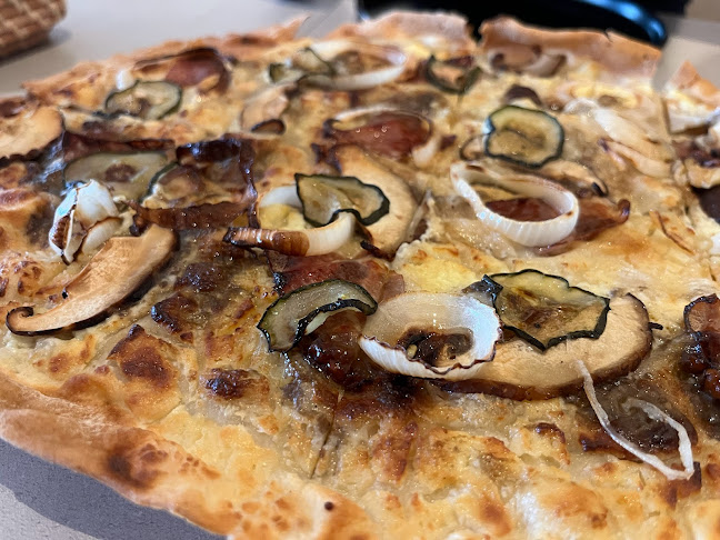 Opinii despre MERCI MARCEL TIONG BAHRU în Singapore - Hospitality and gastronomy