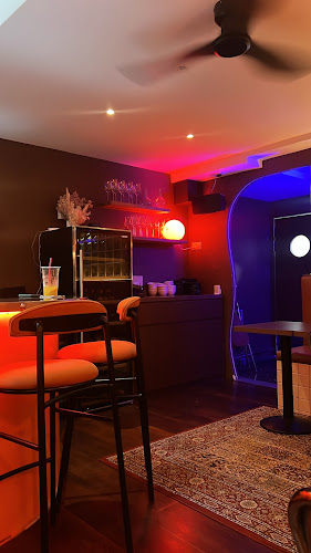 Comentarii opinii despre NOU