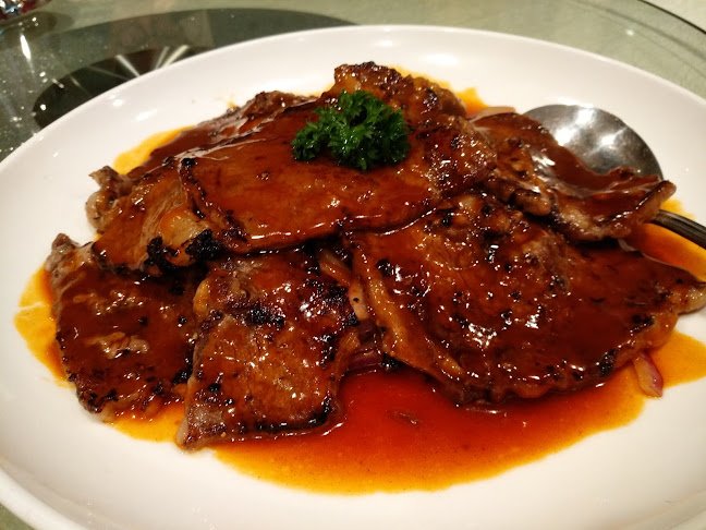 Jade Phoenix - Hospitality and gastronomy