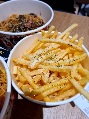 Comentarii opinii despre Twyst