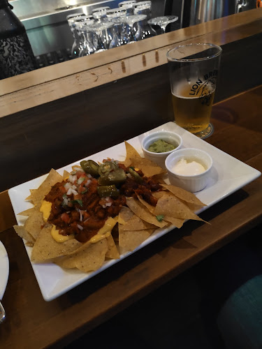 Opinii despre American Taproom, Waterloo St în Singapore - Hospitality and gastronomy