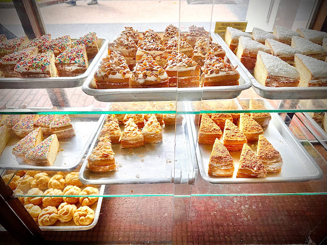 Opinii despre Love Confectionery în Singapore - Hospitality and gastronomy