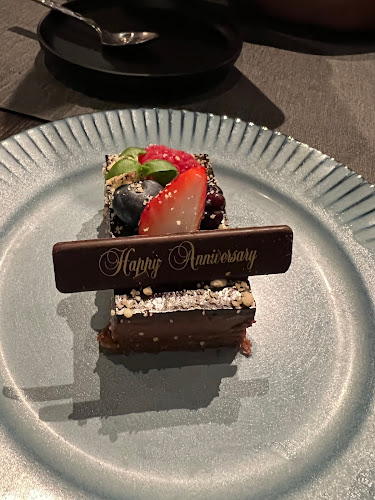 2 Orchard Turn, #55-01 ION Orchard, Singapore 238801