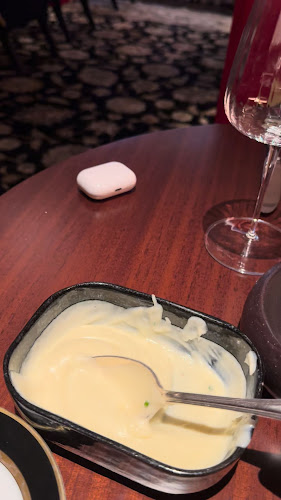 Officers’ Mess Polo Bar