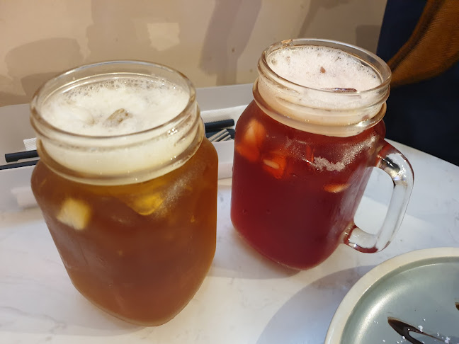 Comentarii opinii despre HEY SUGAR