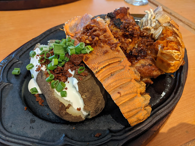 Eatzi Gourmet Steakhouse & Bistro - Singapore