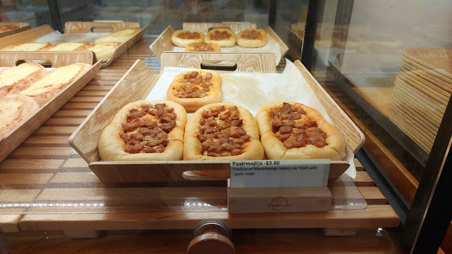 Comentarii opinii despre Yugoslavia Bakery & Cafe @ Citylink