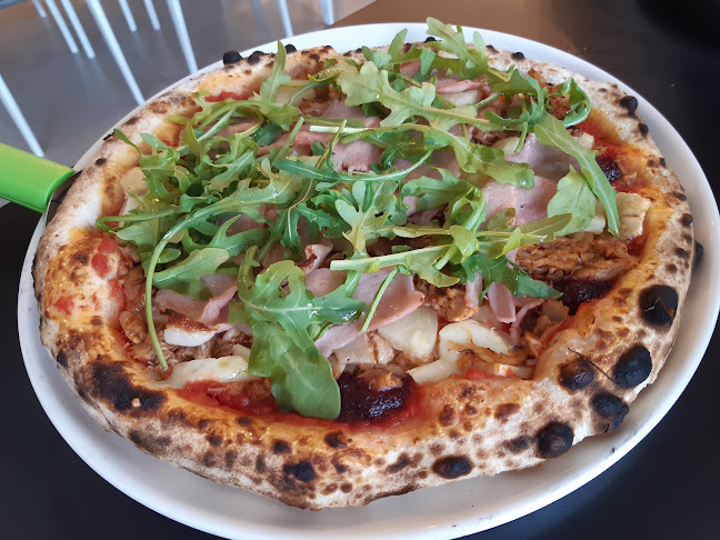 Comentarii opinii despre Plank Sourdough Pizza - Eng Kong Park