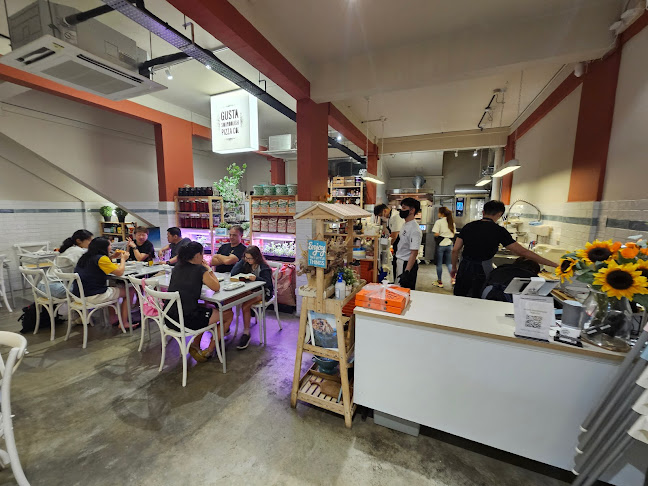 Gusta Sourdough Pizza Co. - Singapore
