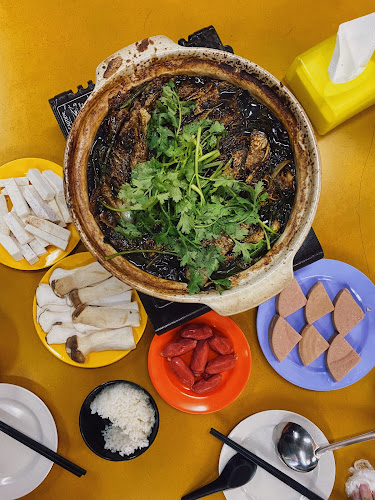 Comentarii opinii despre Qi Xiang Chicken Pot