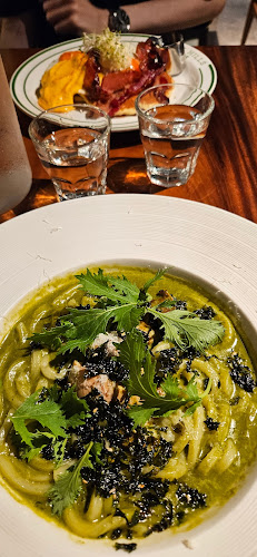 Comentarii opinii despre Surrey Hills Grocer - Woodleigh Mall (Pet Friendly)