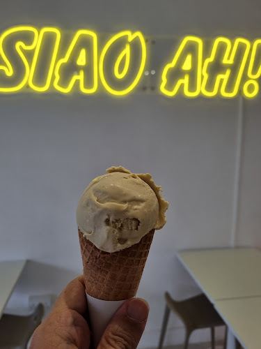 77 Circuit Rd, #01-460, Singapore 370077