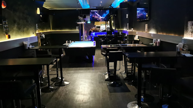 Moon Pub - Singapore