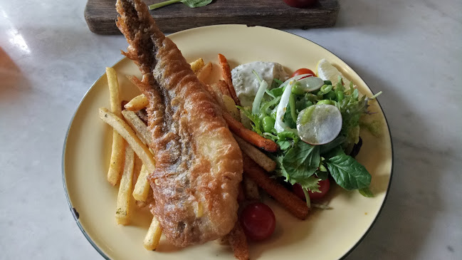 200 Netheravon Rd, Singapore 508529