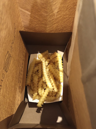 Shake Shake in a Tub - Suntec City - Hospitality and gastronomy