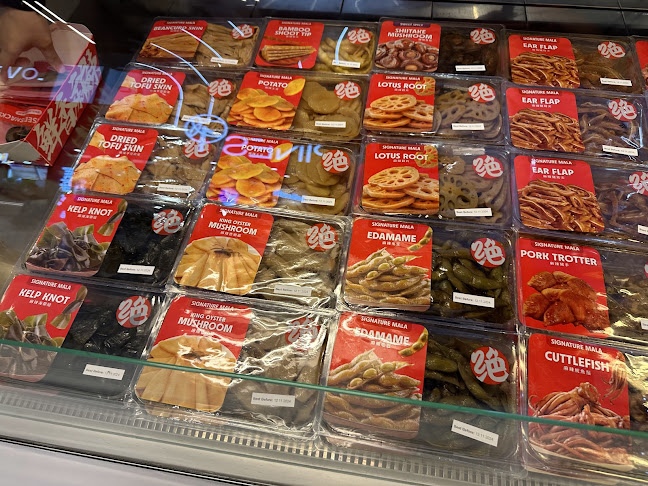 20 Tampines Central 1, #01 21 Tampines MRT Station, Singapore 529538