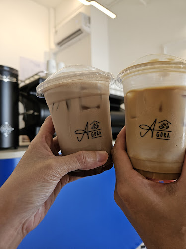 Comentarii opinii despre Agora Coffee