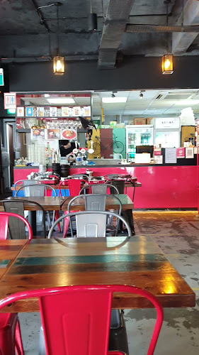 16 Chun Tin Rd, Singapore 599603